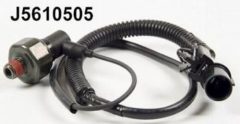 NIPPARTS J5610505 — Датчик давления масла