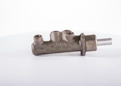 BOSCH 0204032415 — Pompă centrală de frână