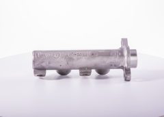 BOSCH 0204032819 — Pompă centrală de frână