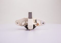 BOSCH 1197311028 — Регулятор напряжения генератора