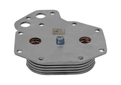 DT Spare Parts 4.61899 — Radiator ulei motor
