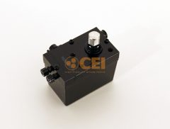C.E.I. 581.044 — Pompă basculare cabină