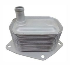 MAGNETI MARELLI 359001602330 — Радиатор масла МКПП